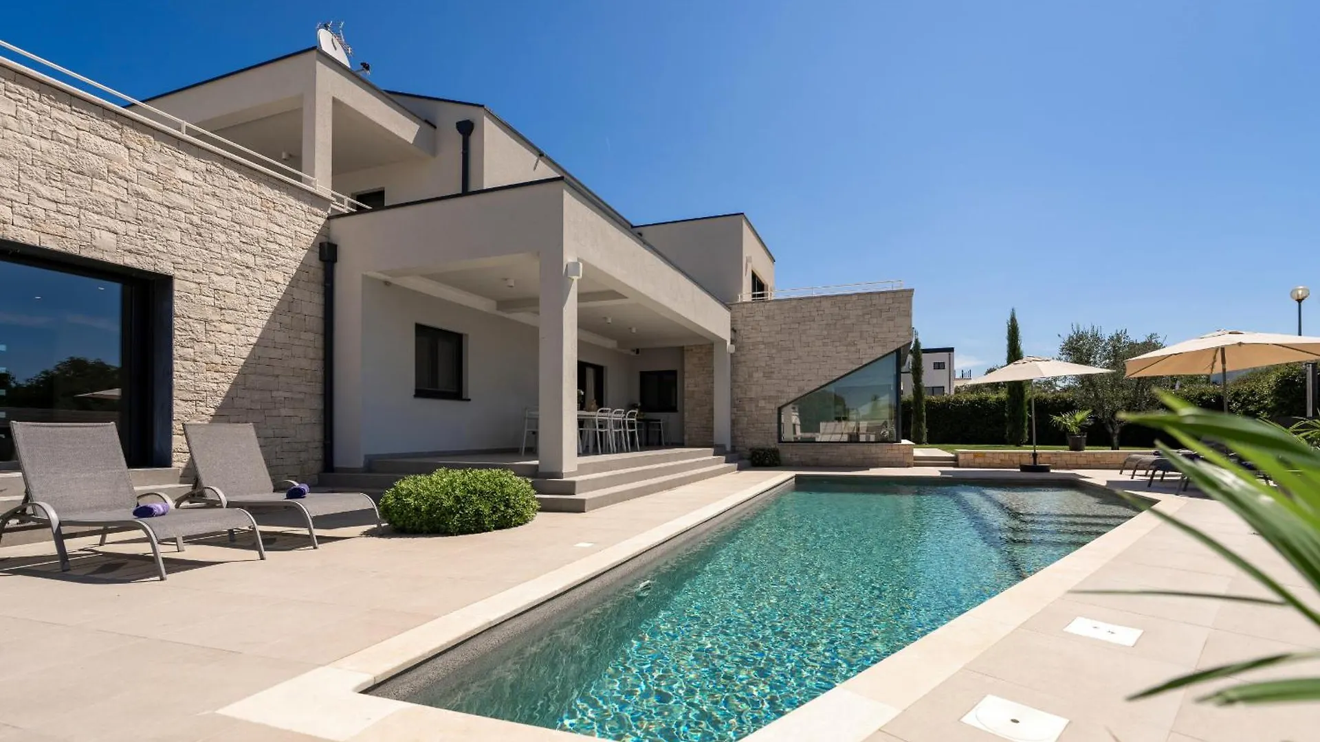 Villa Anni For 10 People In Porec With Heated Pool, Sea View & Kids Room And Playground
